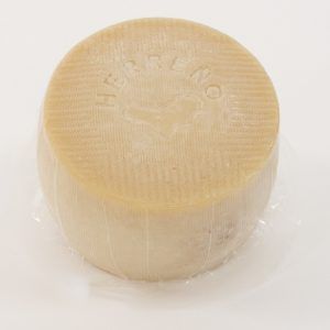 Natural cured cheese El Hierro